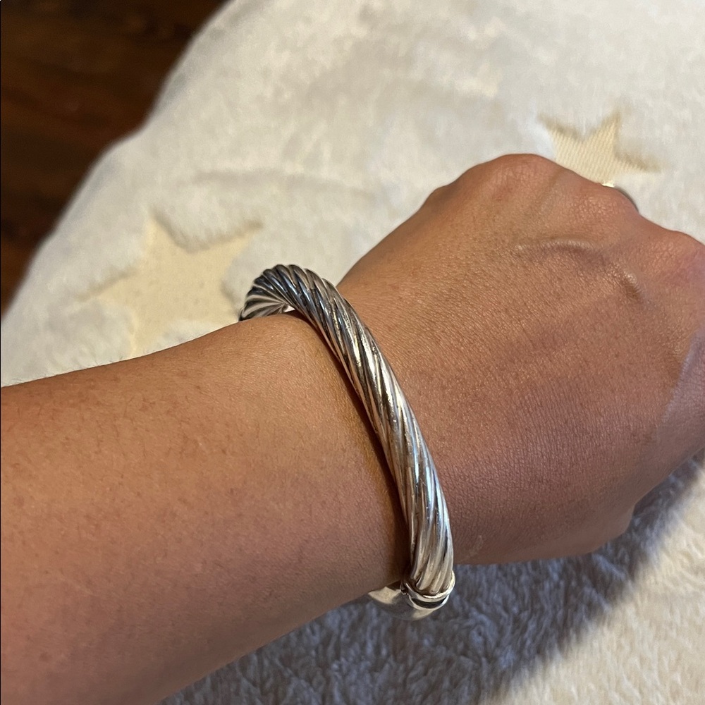 Classic Silver Twisted Cable Bangle Bracelet - image 4